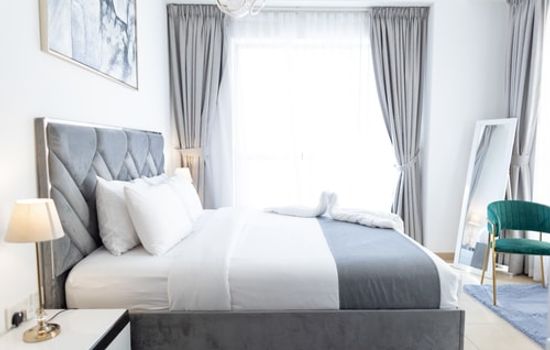 1BR apartment in JBR next to the BEACH, Pool, Gym