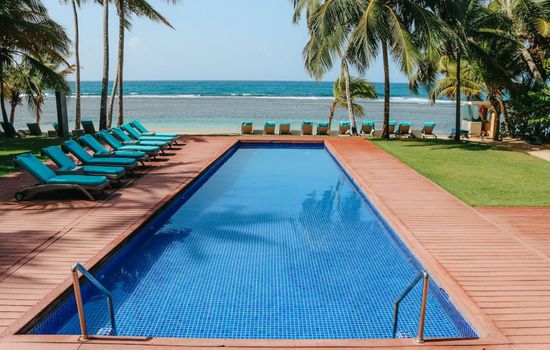 Sea La Vie Apartment - Adorable ocean front!