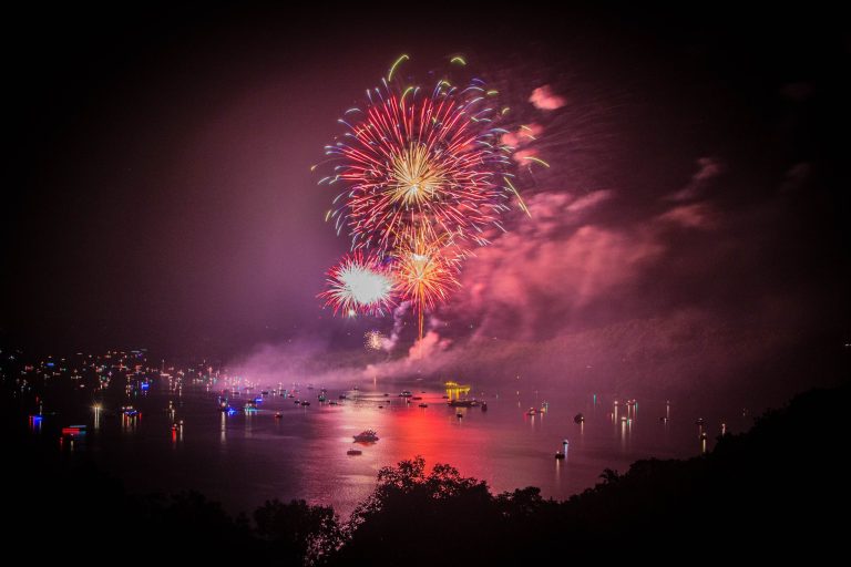 4th of July at Ventris Trail's End Resort on Beaver Lake, Marker 8, Arkansas, USA